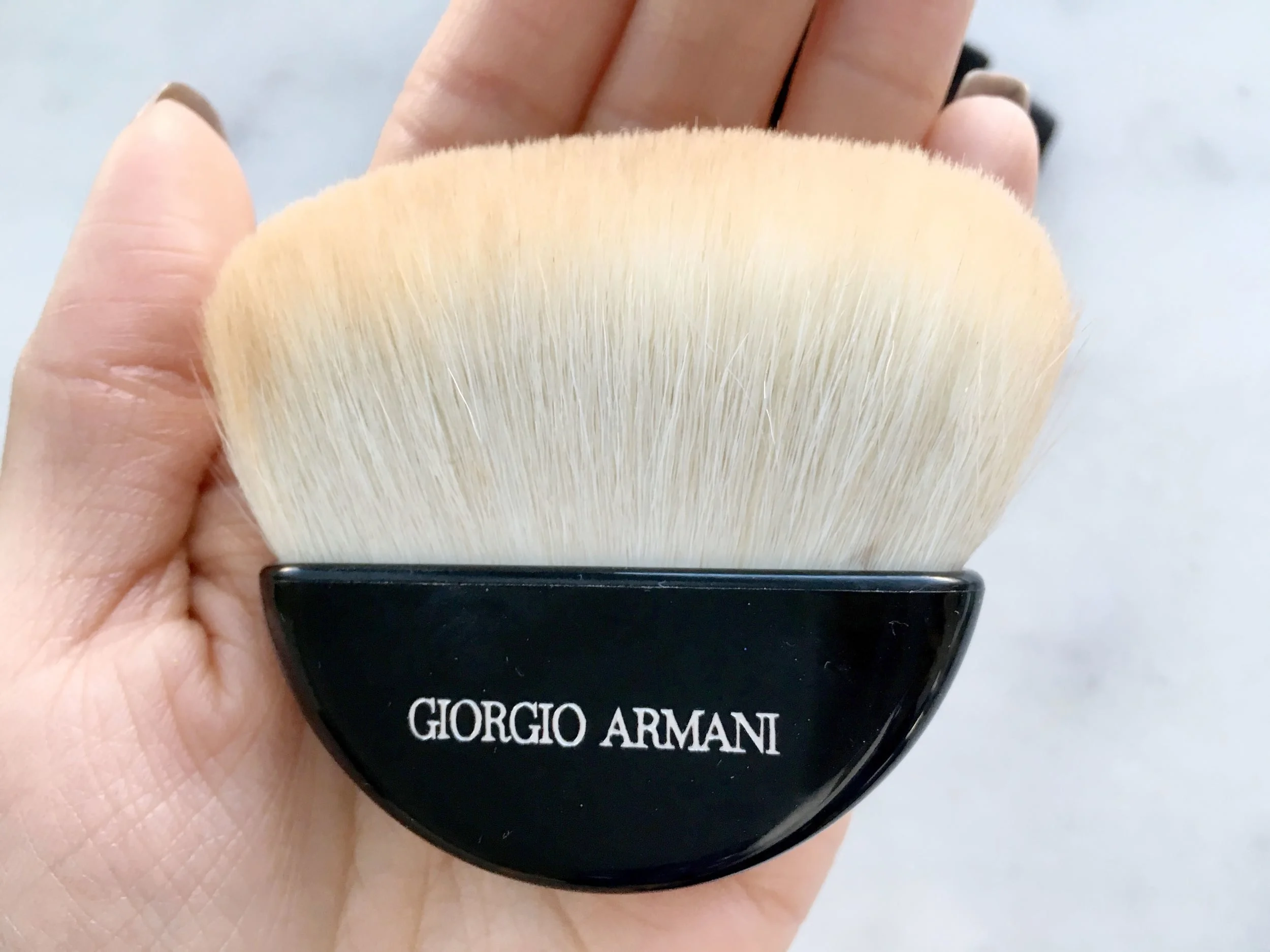 Giorgio Armani Maestro Sculpting Powder Brush XOXO JOYCE
